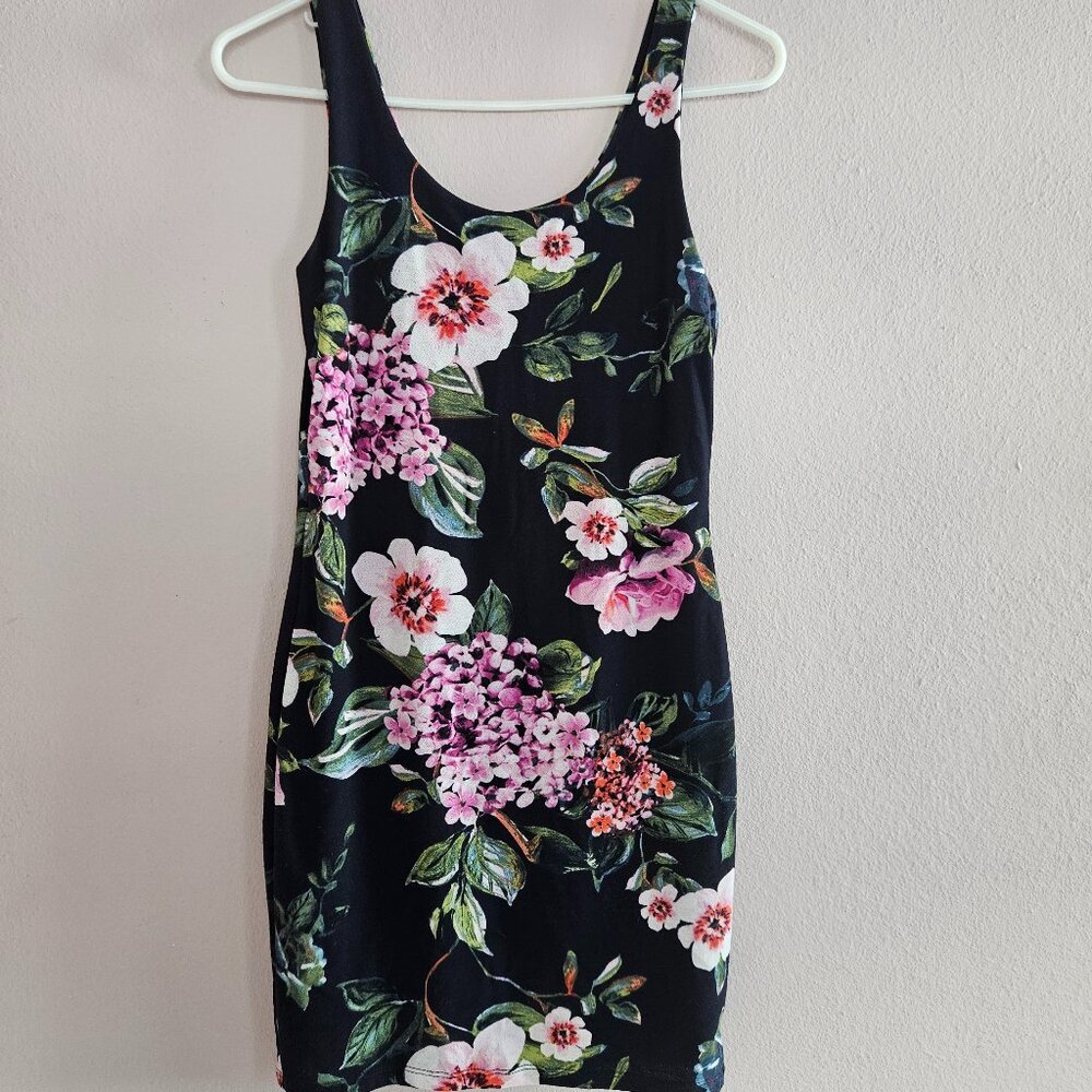 Short Floral Sleeveless Dress